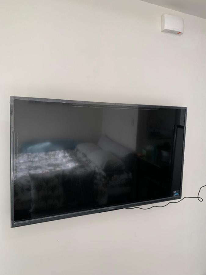 Hola! Condotel @ Inspiria Davao Экстерьер фото